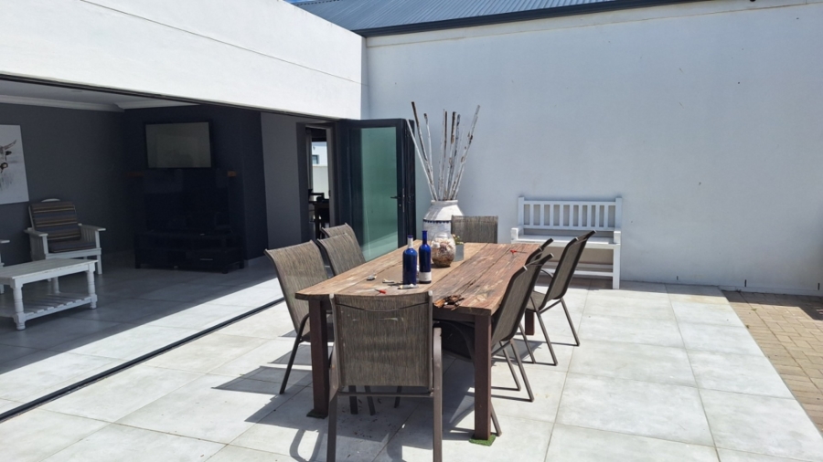 3 Bedroom Property for Sale in Atlantic Sands Private Estate Western Cape